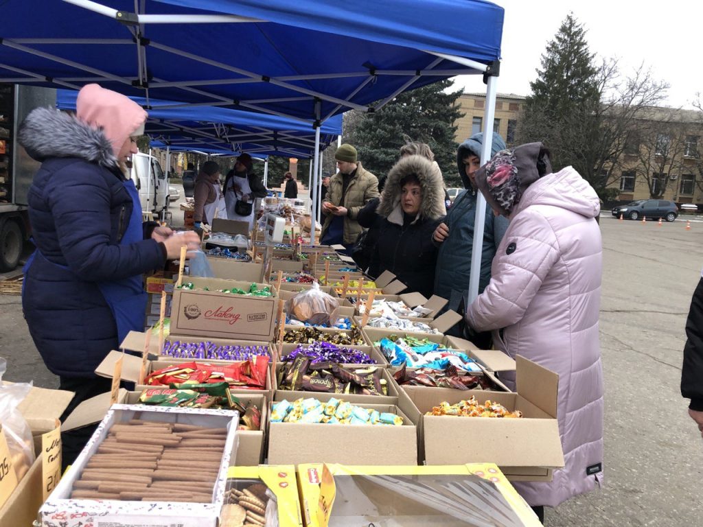 В пгт Володарское состоялась сельскохозяйственная ярмарка 5