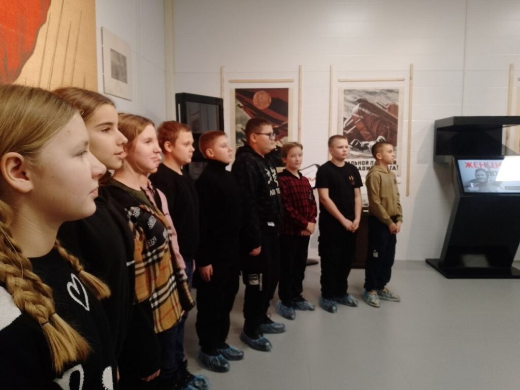 Патриотическая акция, посвященная Дню Неизвестного Солдата «От героев былых времен» прошла в рамках проекта «Российское село» 3