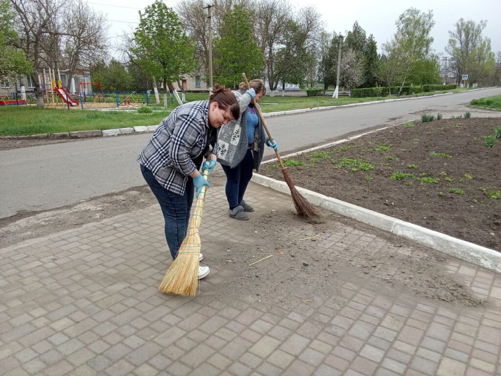 Коллектив Минсельхоза ДНР поддержал экологическую акцию «Зеленая Россия» 3